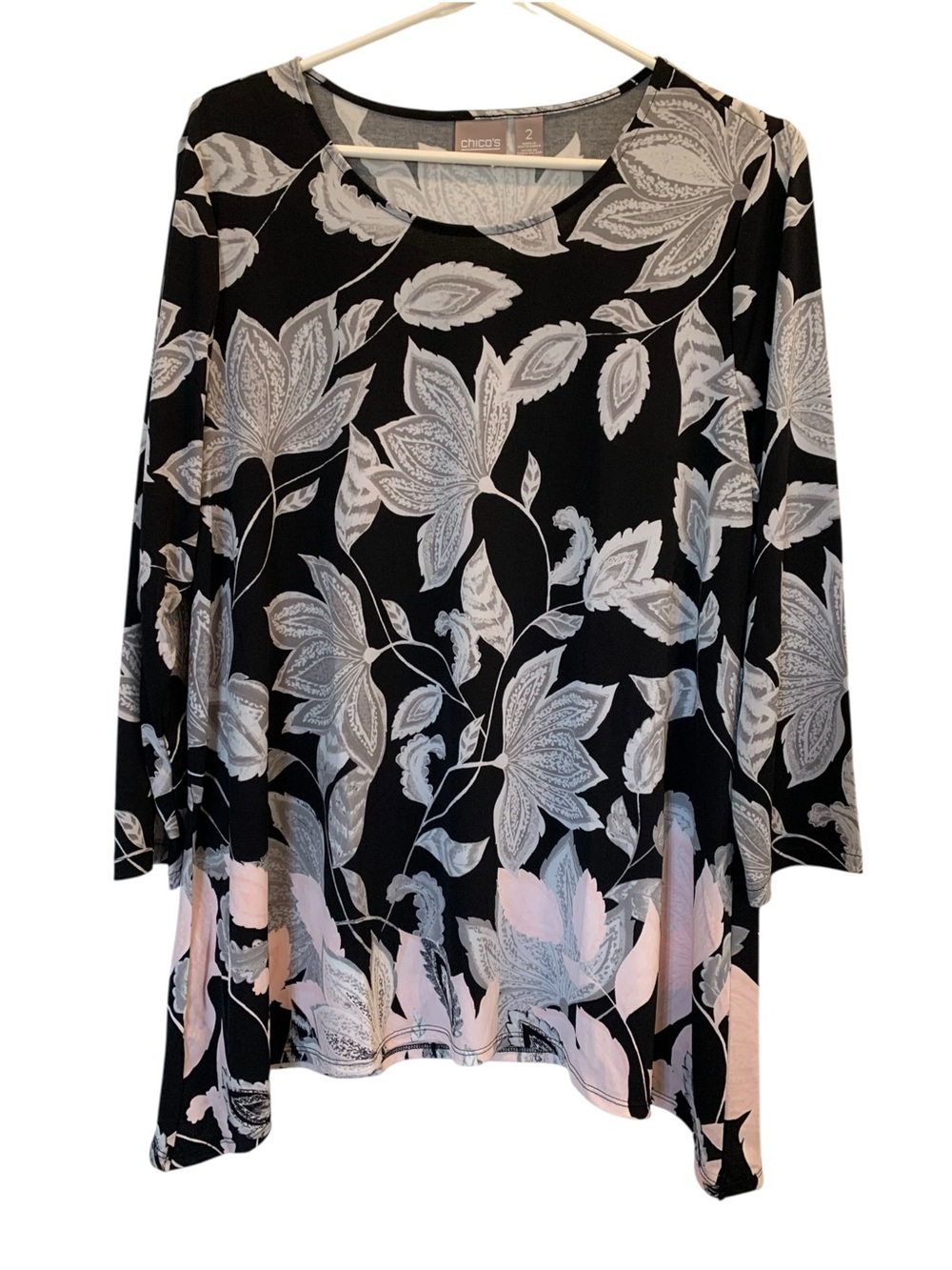 Chico’s Blouse Asymmetrical Flowered Tunic Size Large